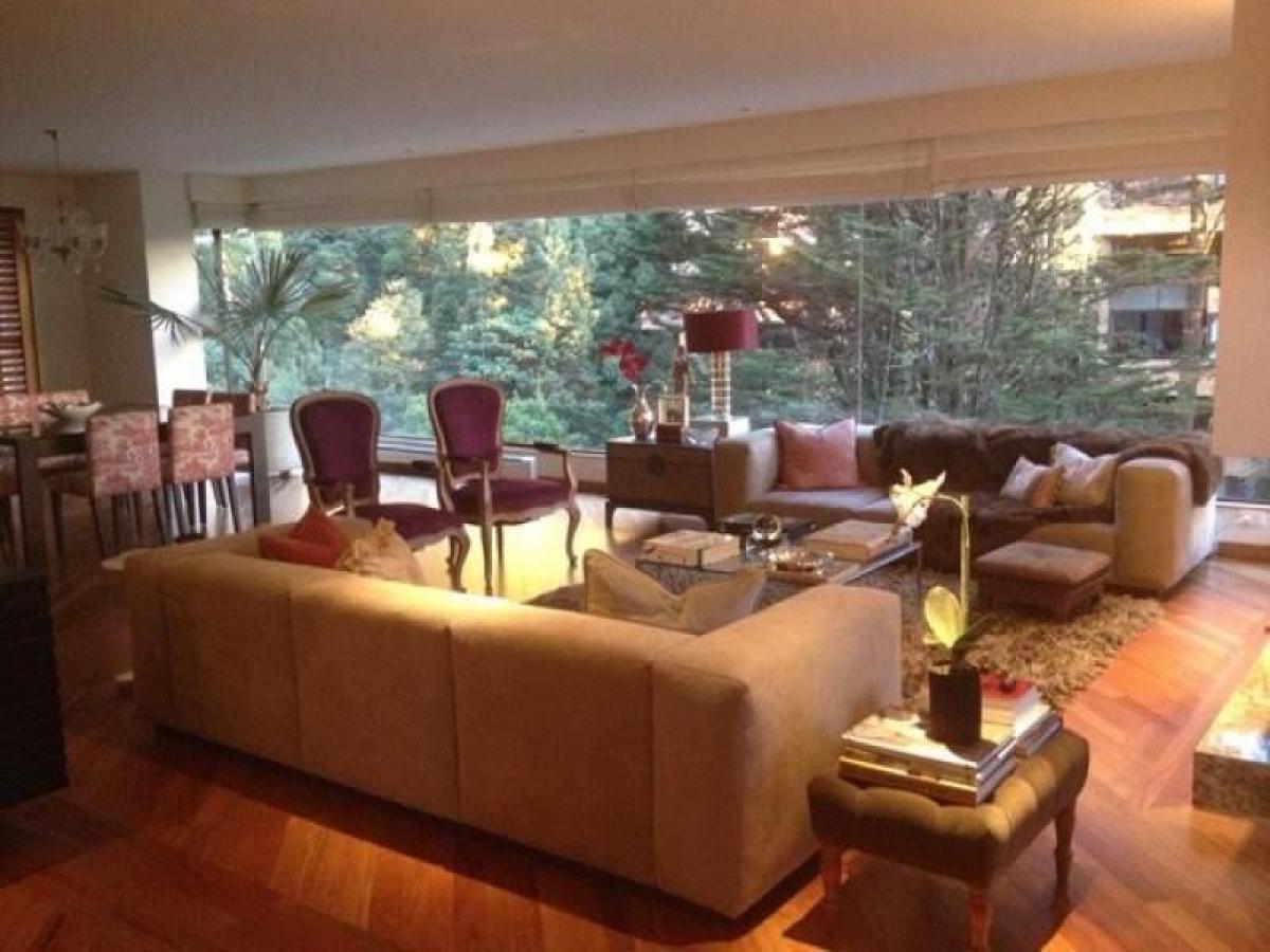 3 bedrooms House in Bogota, Colombia No. 14421