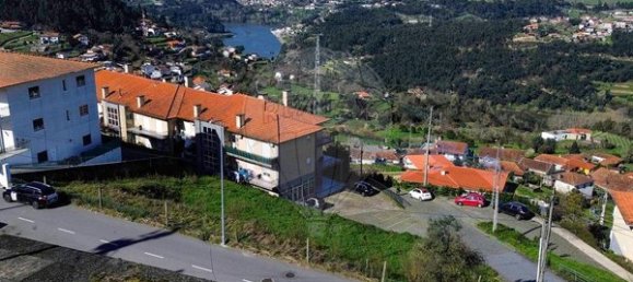 3 bedrooms House in Souselo, Portugal No. 185579 12