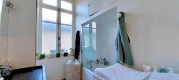 Apartamento de 2 dormitorios en Rennes, France No. 190596 12