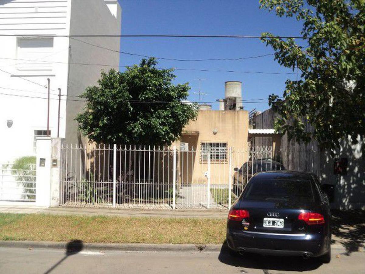 2 chambres Maison à Moron, Argentina No. 9998