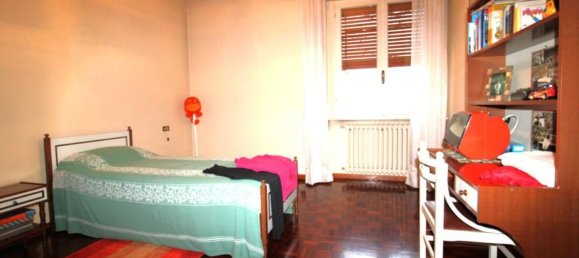 5 rooms House in Forlì, Italy No. 24759 18