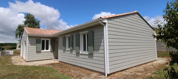 4 bedrooms House in Jonzac, France No. 290014 3