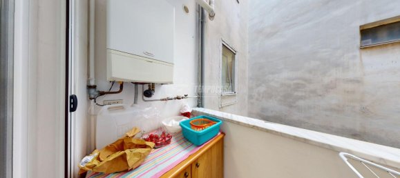 Apartamento de 2 habitaciónes en Bari, Italy No. 235944 6