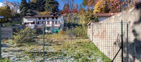400m² Land in Cassano Magnago, Italy No. 113044 4