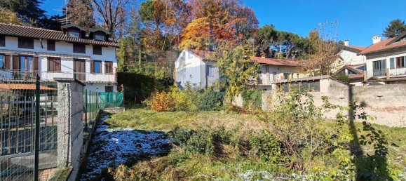 400m² Land in Cassano Magnago, Italy No. 113044 3