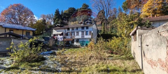 400m² Land in Cassano Magnago, Italy No. 113044 2