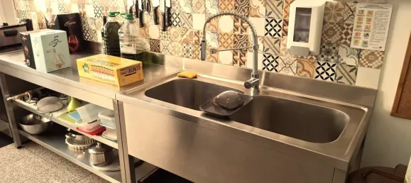 Gewerbliche Immobilie in Porto, Portugal 80m², Nr. 229194 14