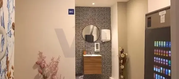 Gewerbliche Immobilie in Porto, Portugal 80m², Nr. 229194 9