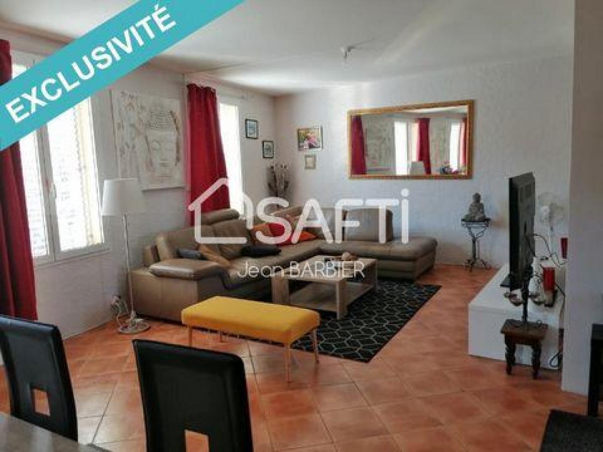 4 bedrooms Apartment in Toulon, France No. 13577