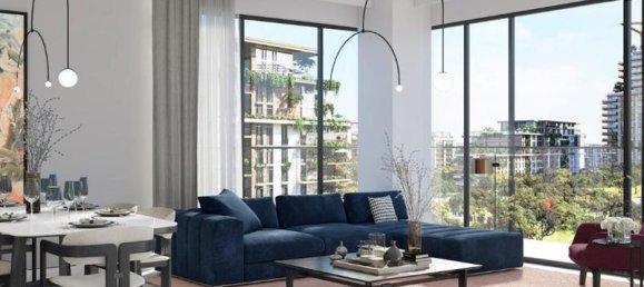 Studio in Dubai, UAE No. 10584 2