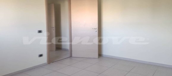 1 bedroom Apartment in Rome, Italy No. 337377 15