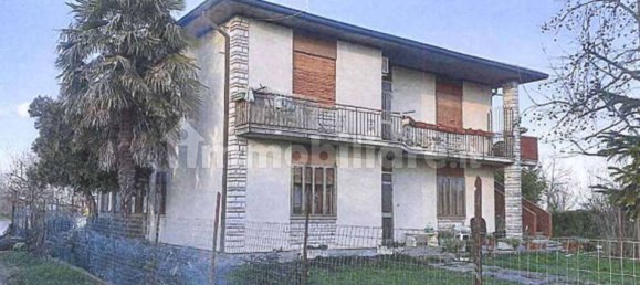 3 bedrooms Apartment in Crespino, Italy No. 351100 2