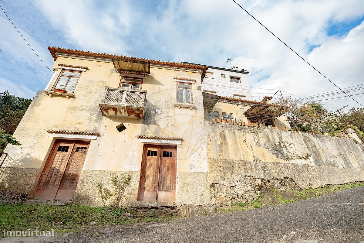 3 bedrooms House in Lorvao, Portugal No. 170230