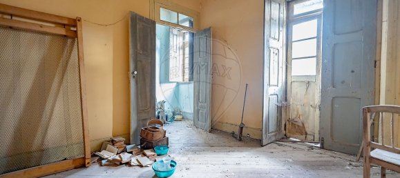 3 bedrooms House in Lorvao, Portugal No. 170230 14