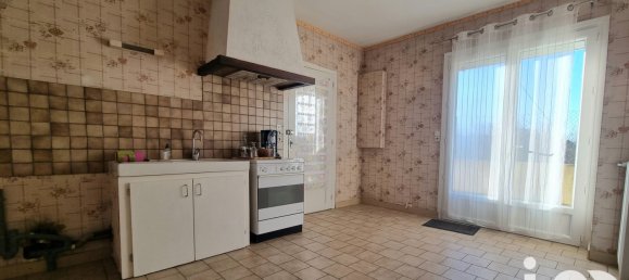 5 rooms House in Doue-en-Anjou, France No. 320263 3