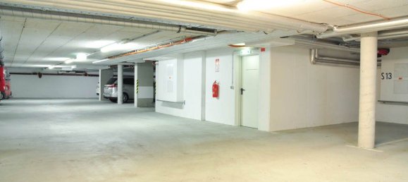 Garage in Wien, Austria, Nr. 204553 5