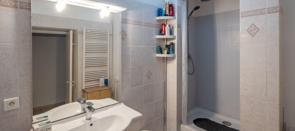 Casa de 9 dormitorios en Althen-des-Paluds, France No. 294740 24