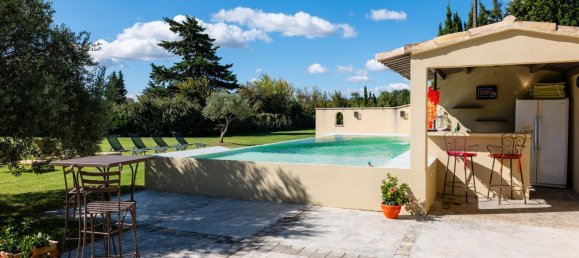 Casa de 9 dormitorios en Althen-des-Paluds, France No. 294740 28