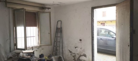 4 rooms Apartment in Argenta, Italy No. 19548 11