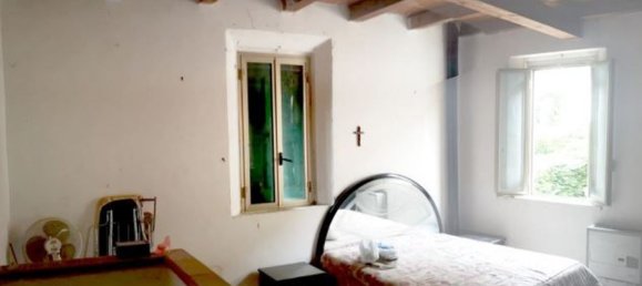 4 rooms Apartment in Argenta, Italy No. 19548 10