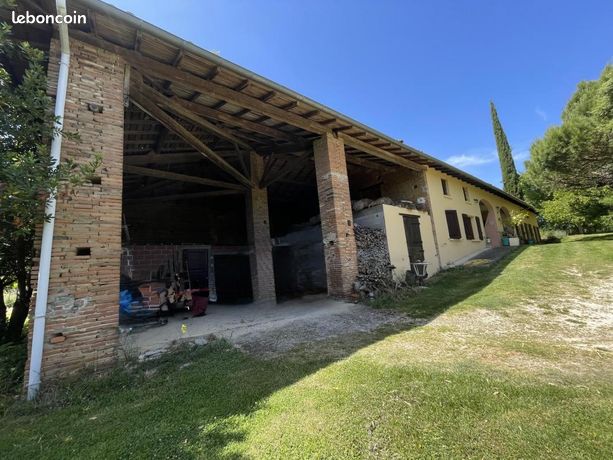 Casa de 9 dormitorios en Montauban, France No. 363500