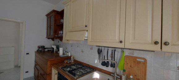 3 bedrooms Apartment in Siena, Italy No. 372239 5