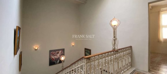 3 Schlafzimmer Stadthaus in Sliema, Malta, Nr. 10507 12