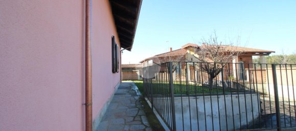 8-Zimmer Villa in Brandizzo, Italy, Nr. 4573 37
