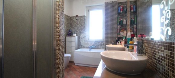 8-Zimmer Villa in Brandizzo, Italy, Nr. 4573 17
