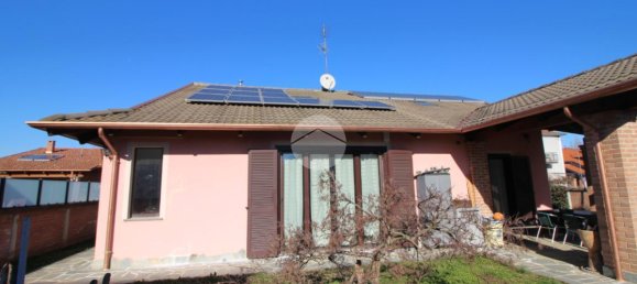 8-Zimmer Villa in Brandizzo, Italy, Nr. 4573 5