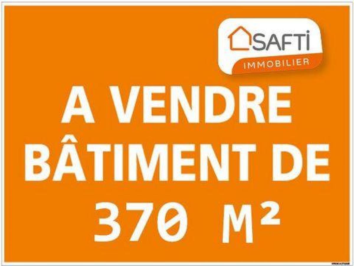 Bureau à Challans, France 370m² No. 19319