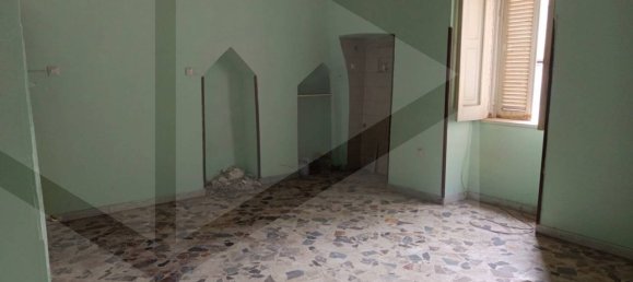 2-salle Maison à Bari, Italy No. 24769 3