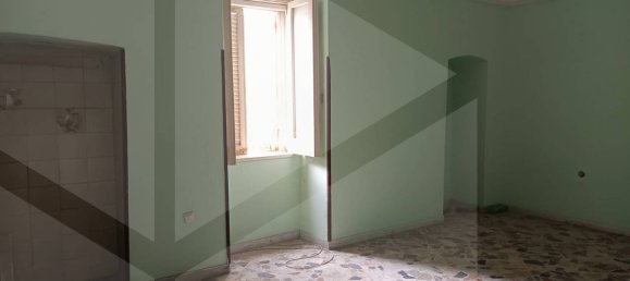 2-salle Maison à Bari, Italy No. 24769 5