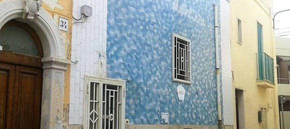 2-salle Maison à Bari, Italy No. 24769 21