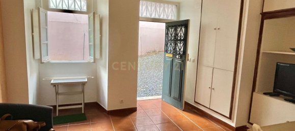 2 Schlafzimmer Wohnung in Lisbon, Portugal, Nr. 77435 3