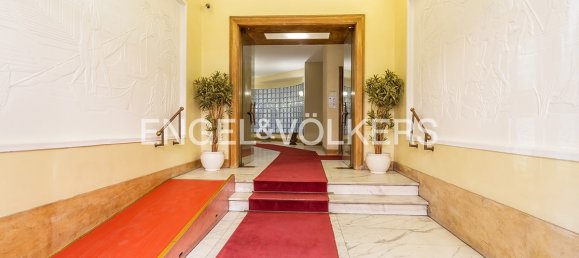 4 bedrooms Apartment in Rome, Italy No. 131300 21