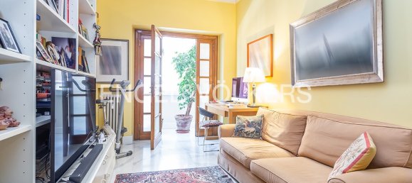 4 bedrooms Apartment in Rome, Italy No. 131300 15