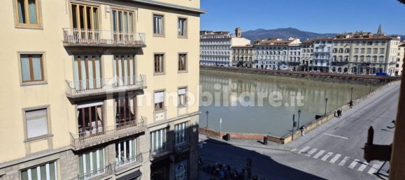 3 bedrooms Apartment in Florence, Italy No. 324455 9