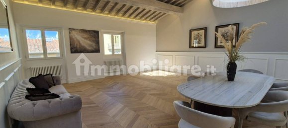 3 bedrooms Apartment in Florence, Italy No. 324455 7