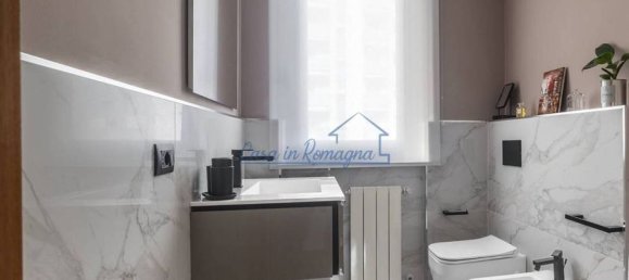 6 bedrooms Villa in Rimini, Italy No. 276815 4