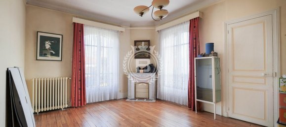 Casa de 7 dormitorios en Ermont, France No. 323483 8