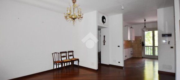 2 bedrooms Apartment in Ivrea, Italy No. 305697 2