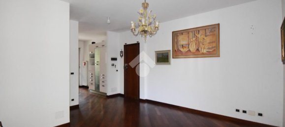 2 bedrooms Apartment in Ivrea, Italy No. 305697 3