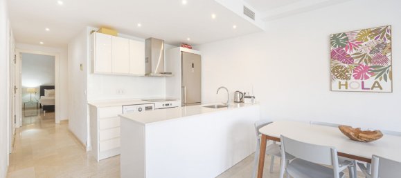 1 bedroom Apartment in Marbella, Spain No. 33425 9