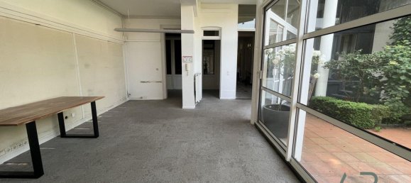 213m² Office in Lille, France No. 64759 4