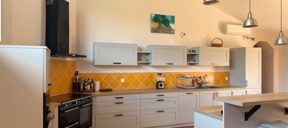 Casa de 4 dormitorios en Saint-Medard-de-Guizieres, France No. 294662 3