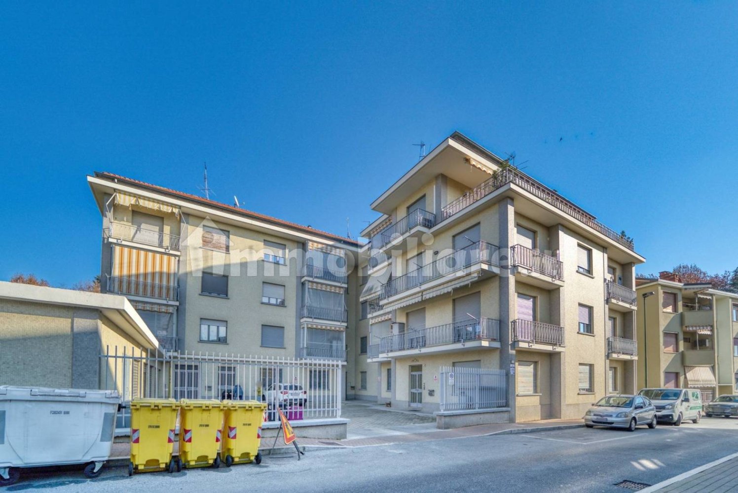 2 غرف نوم شقة في Trofarello, Italy رقم 53260