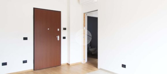 2 bedrooms Apartment in Alba Adriatica, Italy No. 297359 4