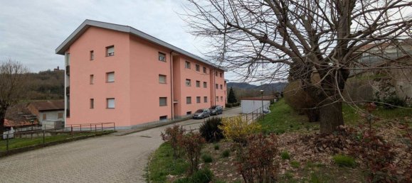 3 rooms Apartment in Lauriano, Italy No. 70047 23