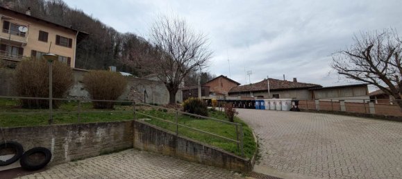 3 rooms Apartment in Lauriano, Italy No. 70047 27